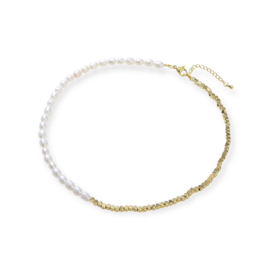 Collar Fara