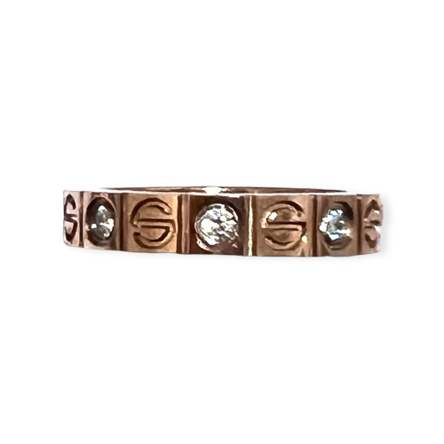 Anillo Kourtney