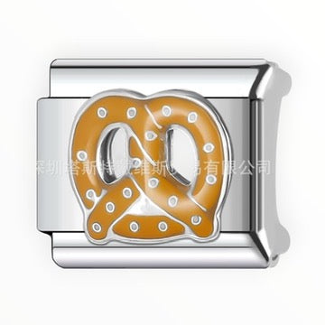 Charm Pretzel