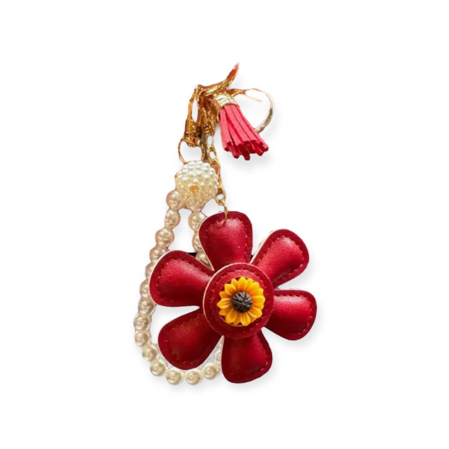 Bag Charm Flor Perlas