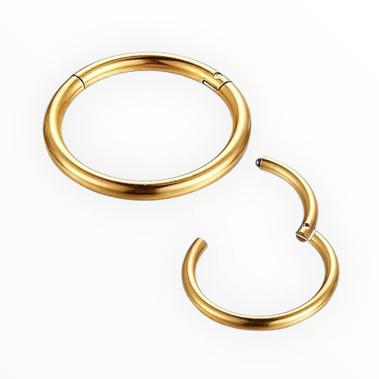Ring with opening 1