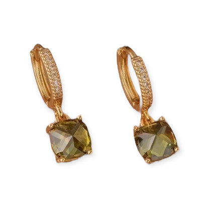 Aretes Birthstones